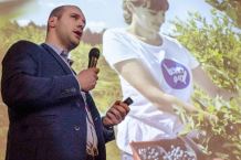 O nowym standardzie zbiorów borówki  (Polish Berry Cooperative na Konferencji Borówkowej)