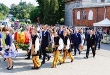 Jabłkobranie coraz nowocześniej. Rozmowa z organizatorami