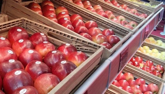 jabłka w marketach