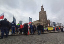 Trwa protest rolników. W stolicy są też sadownicy