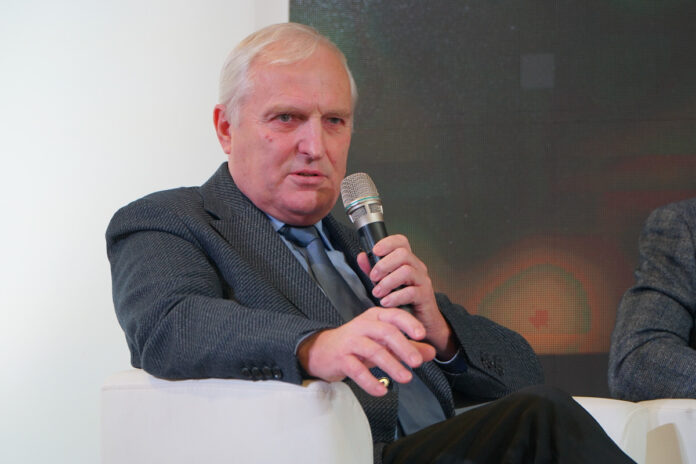 Zbigniew Rewera